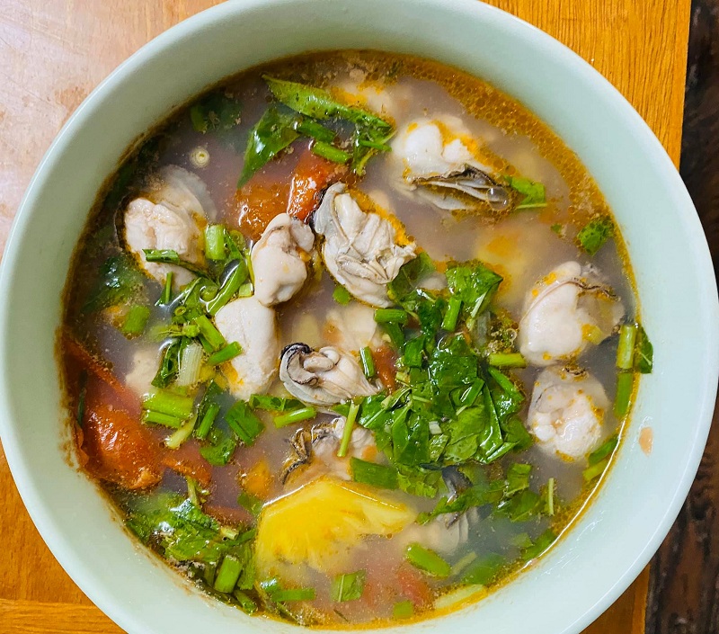 Ruột hàu nấu canh chua